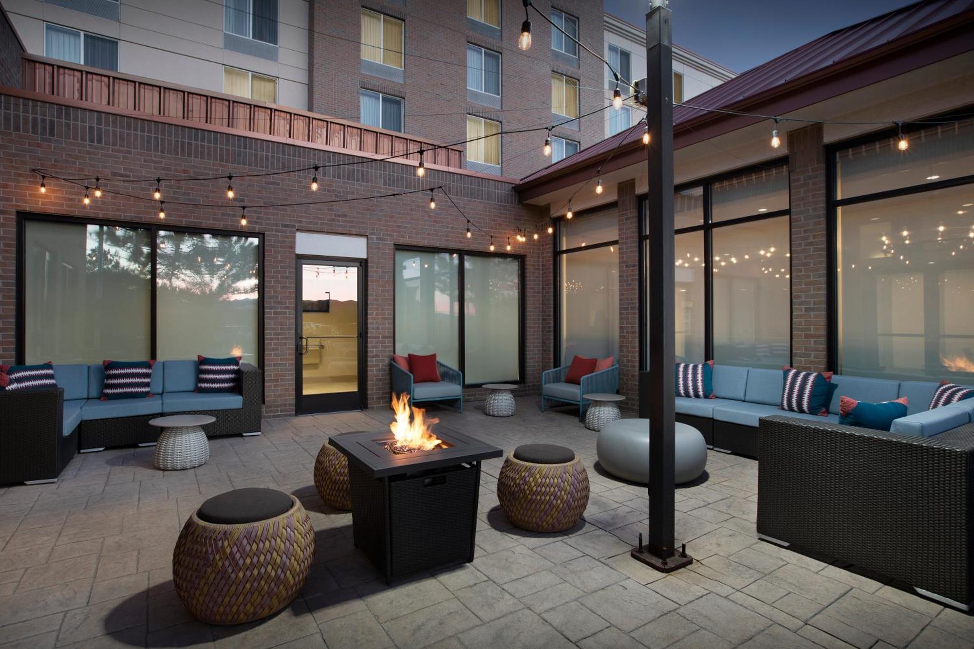 Hilton Garden Inn Denver Хайлендс-Ранч Экстерьер фото